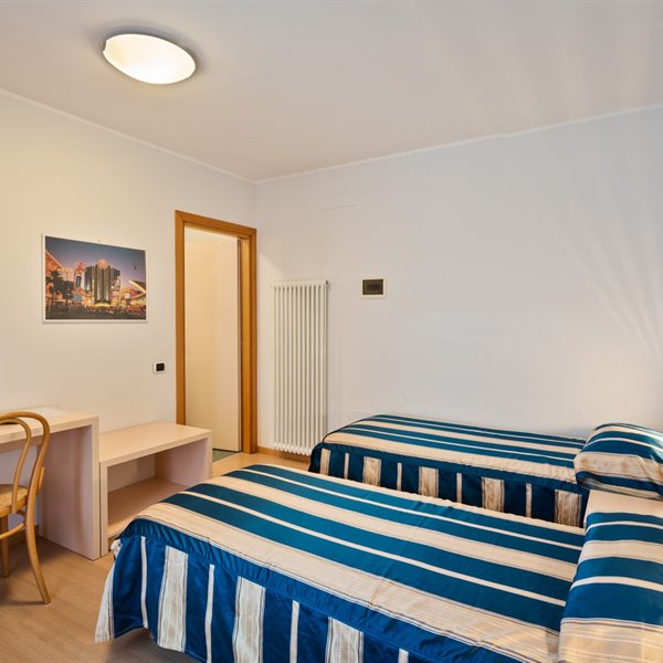 Hotel Due Laghi - Zimmer -