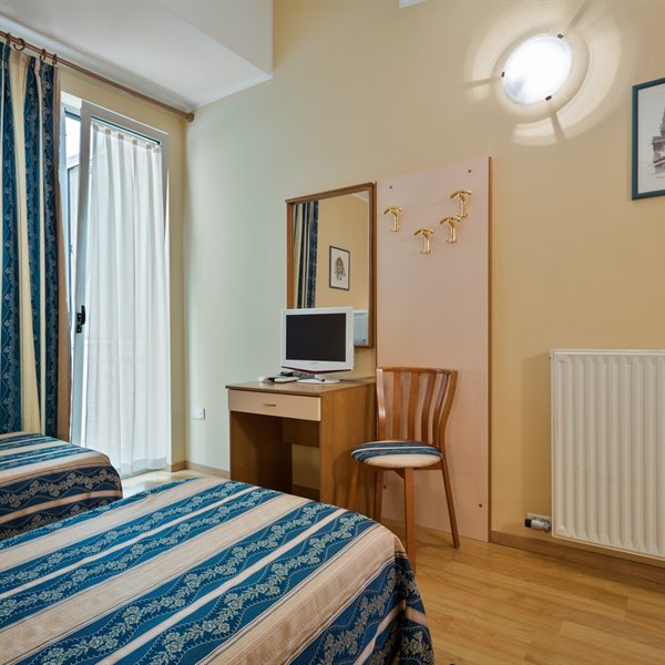 Hotel Due Laghi - Zimmer -